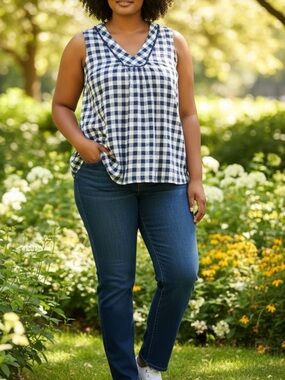 [3X]Talbots Women’s Plus Blue Check Sleeveless Linen Blouse